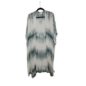 Melrose and Market Kimono